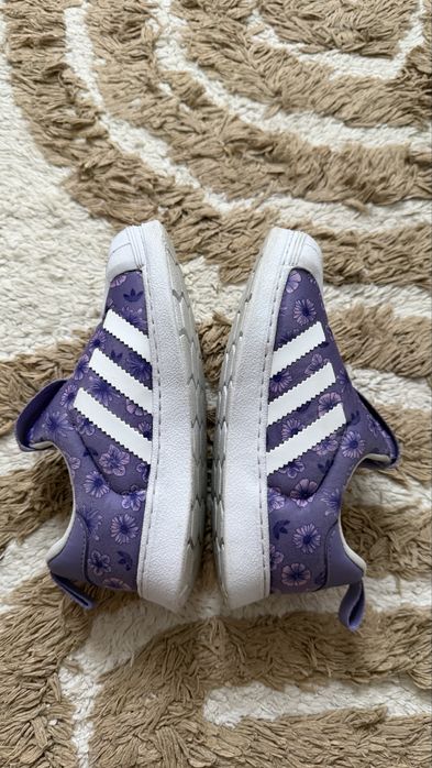 Pantofi sport Adidas mărimea 26