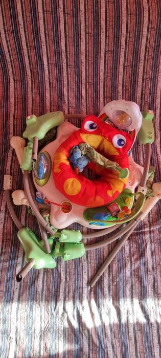 Детско бънджи и забавен център