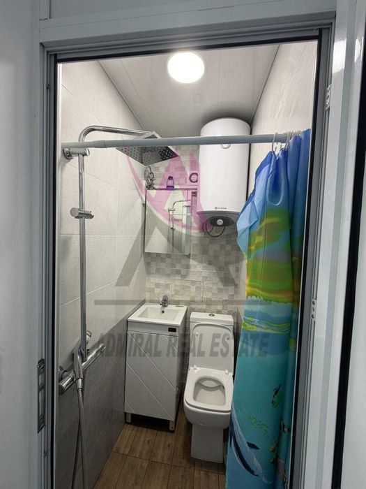 Дава се под наем Едностаен апартамент в Варна, Левски - 20 кв.м за 300 € - Снимка #4