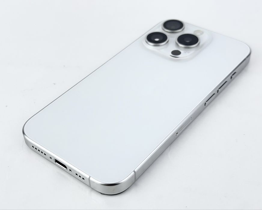 Apple iPhone 15 Pro 128GB White 0 Заряда! Отличен