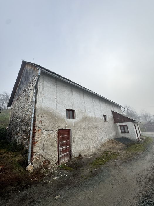 Vand casa ( fosta berarie) din localitatea abrud