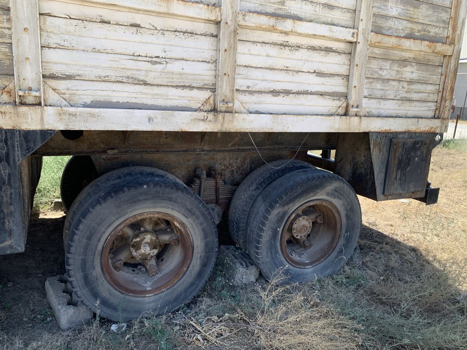 Полуприцеп бортовой