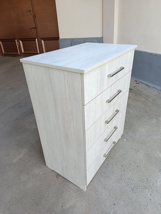 Честр камод комод сфатли ва мустахкам