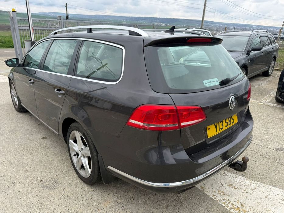 Dezmembrez Vw passat b7 break 2011 2.0 tdi CFFB Moccabrown - lc8z