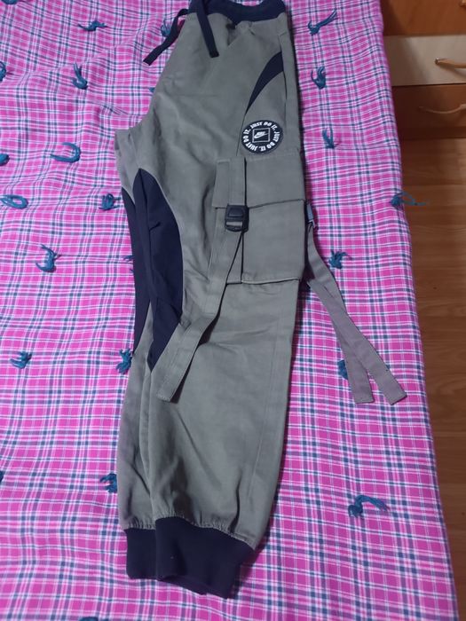 Pantaloni trening Nike bumbac cu material blug subțire mărimea S.