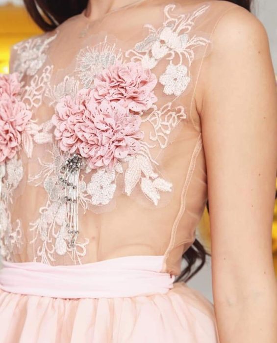 Официална рокля MEGZ