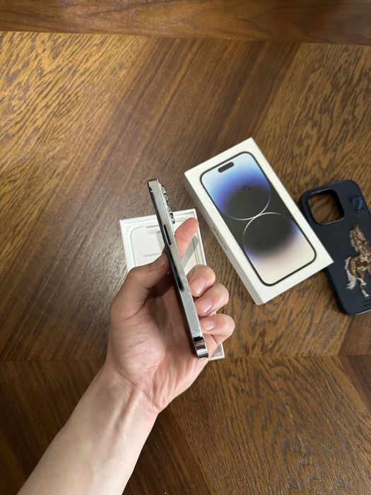 Iphone 14 pro 256 gb идеальный