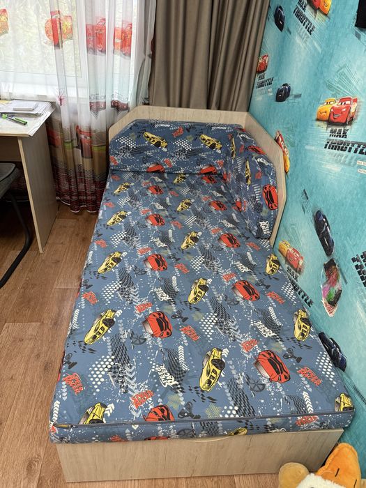 Детская тахта (кровать)