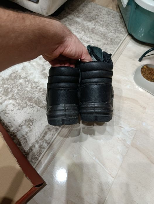 Работни зимни обувки