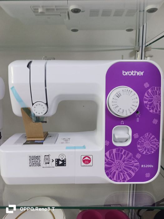 Швейная машина новая