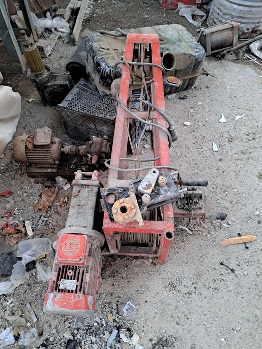 Продам Лебедка кран