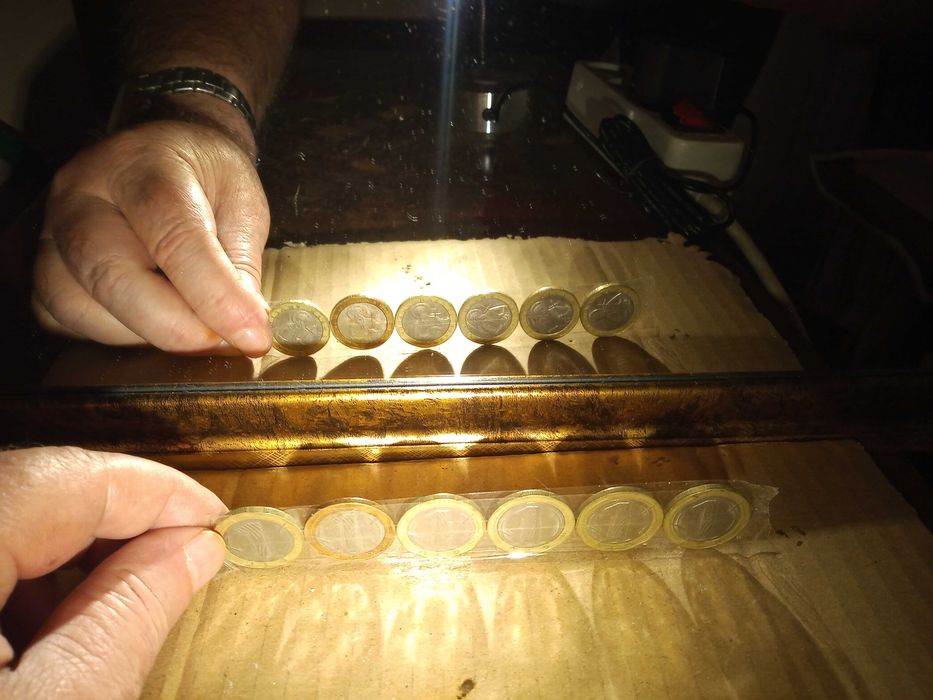 Монети по 1 лв. 2002г. с обърнат реверс