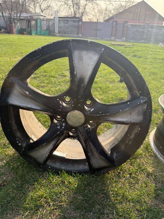 16 размер диски в хорошем состояний