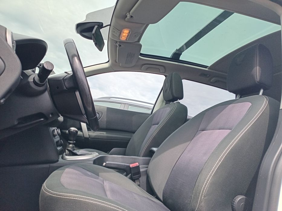 Nissan Qashqai +2 , 1,6 diesel ! 7 locuri !