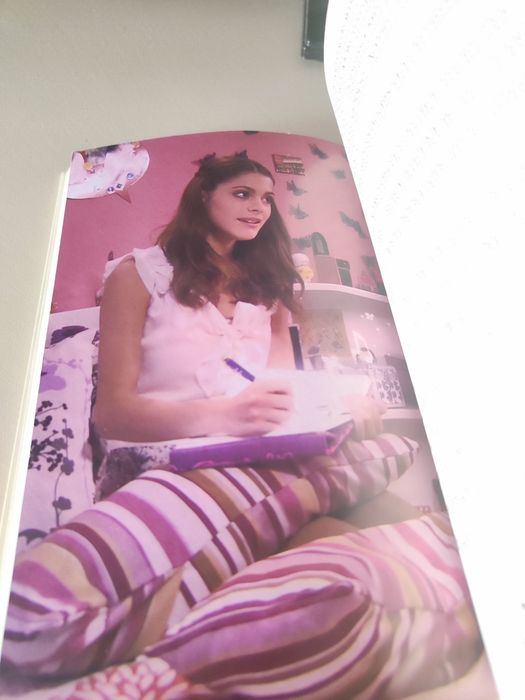 Violetta В моя свят + подарък