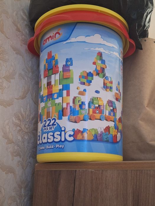 Prodaetsa Konstruktor