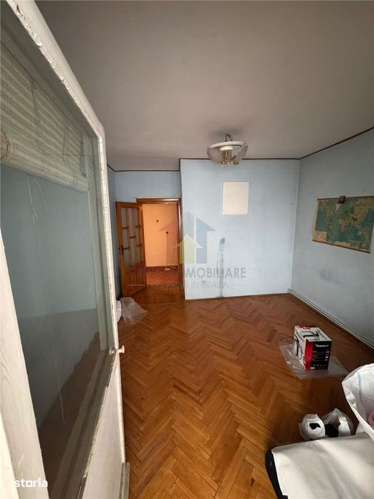 83 MP ! 3 camere, decomandat, , etaj intermediar in bloc cu lift, Tine