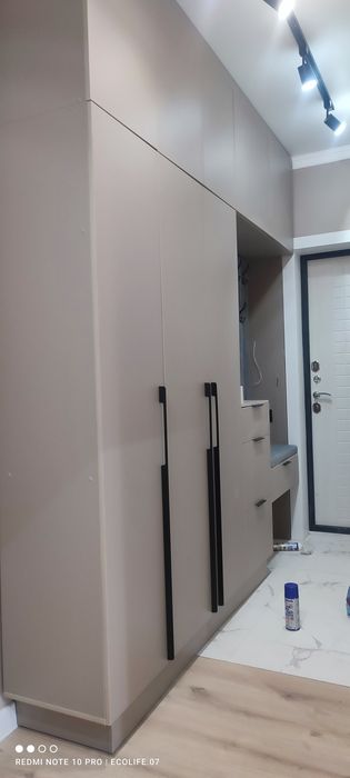 Шкафы на заказ .