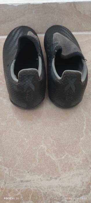 Ghete fotbal adidas mărime 33