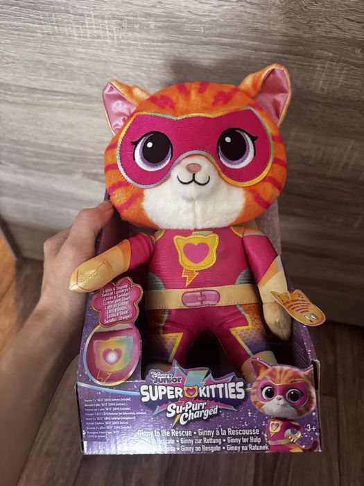 Super Kitties плюшено коте супер котета