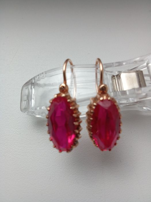 Продаю золотые серьги 583 пробы