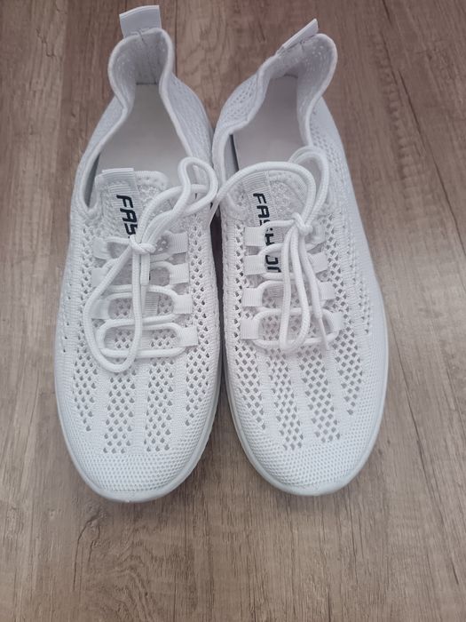 Дамски летни маратонки