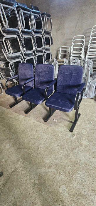 Кресла для концертный залов - доставка по регионам бесплатно