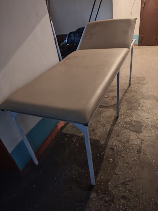 Кушетка медицинская в отличном состоянии