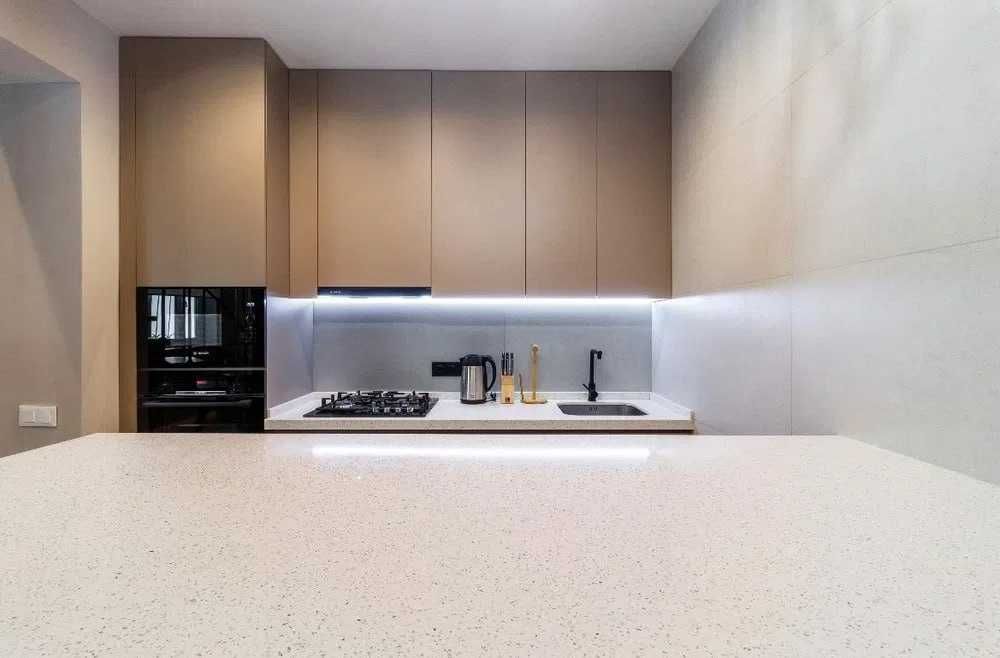 Продается  1+1  на Ц 4  алайский базар  авторский ремонт