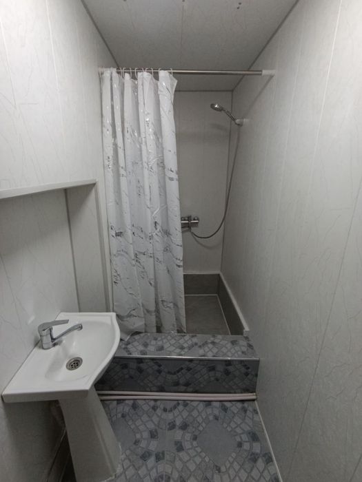 Дом в общем дворе 2 комн 45$ Некрасова