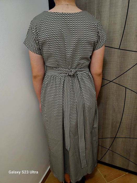 Дамски  роклички