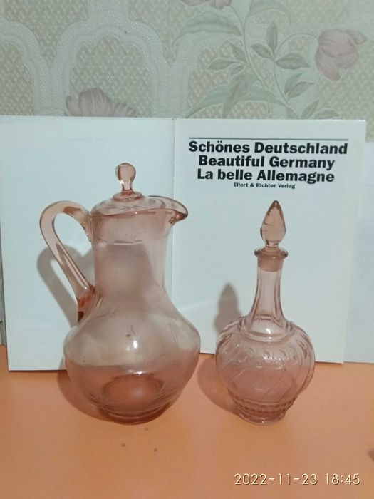 Кувшины 3шт . Графин. Кружки. Продам или Обмен.