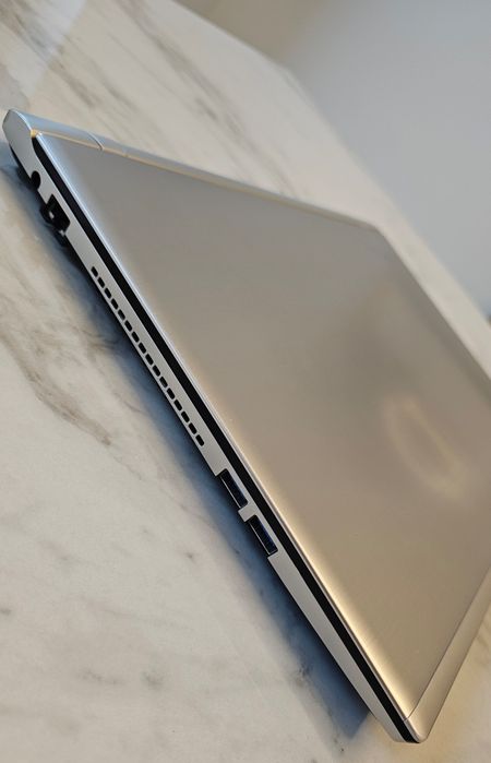 Лаптоп Toshiba Satellite P50-C-18D