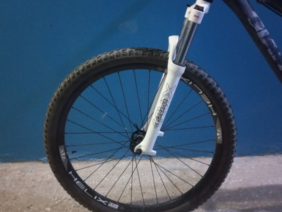 Велосипед дерт Giant Escaper Disc