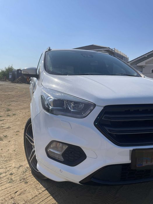 FORD Kuga 2017 — imagine 2