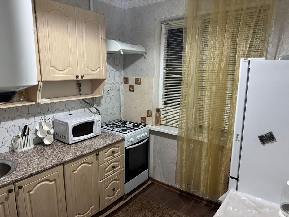 Сдам 1 комн. на Галактике