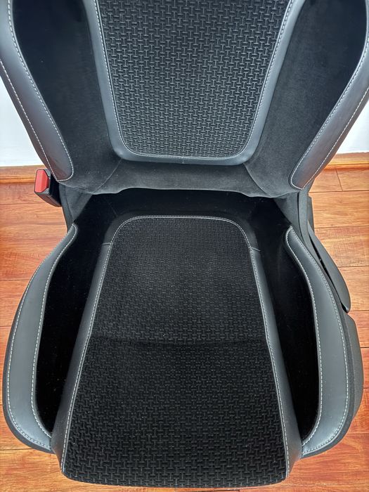 Scaun piele stanga sofer Renault Megane 4 2016-2025