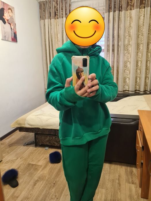 Спортивный костюм