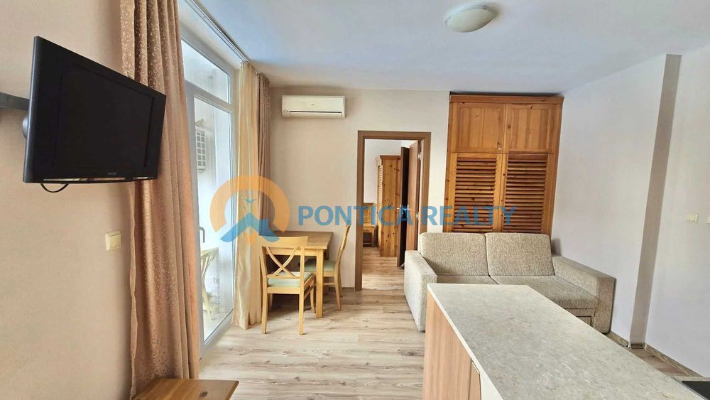 Тристаен апартамент в луксозен комплекс в Слънчев Бряг