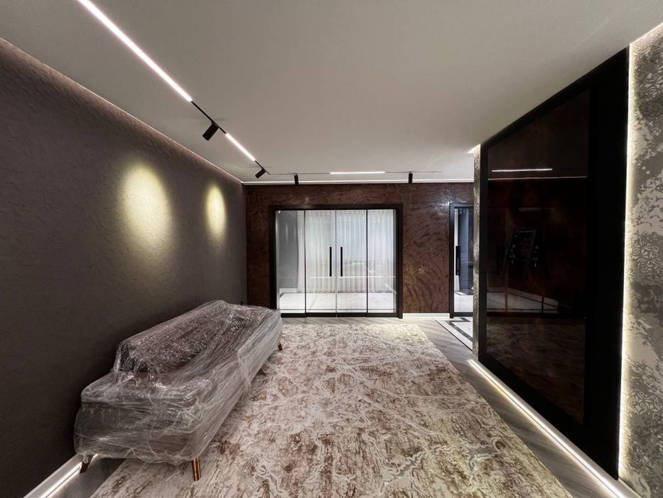 Дархан! Ор-р Тамараханум! Сдаётся новая квартира в центре!