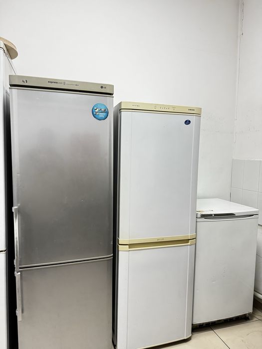 Продам б/у оборудование для кафе фастфуда