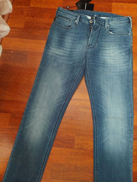 Blugi Emporio Armani originali noi