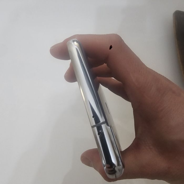 Samsung galaxy s21 продавам