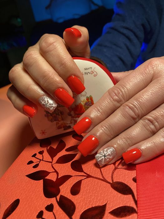 Unghii cu gel Focsani