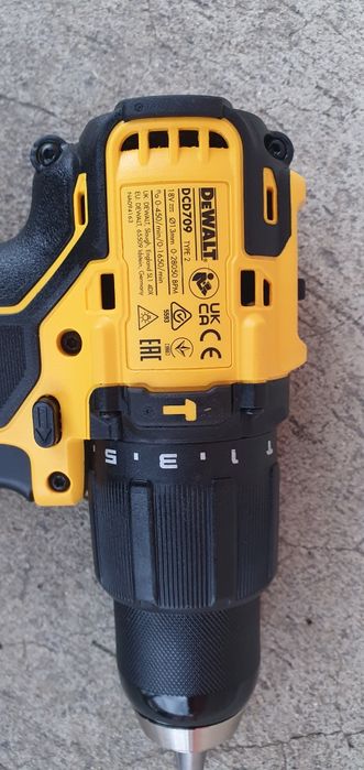 Corp masina  de găurit și înșurubat  dewalt