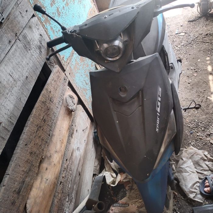 Продам скутер 150 куб
