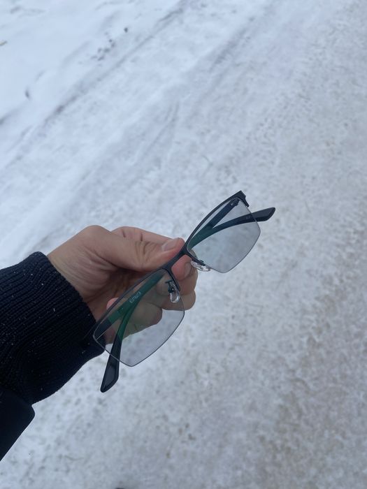 Продам очки хамелеон