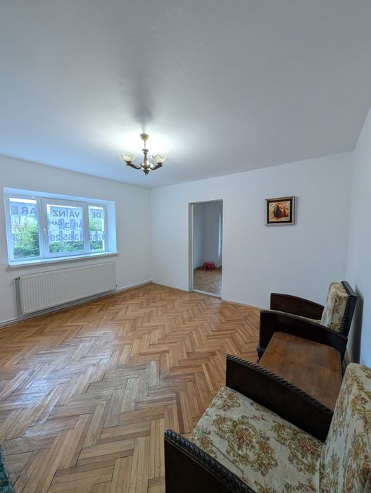 Apartament 3 camere, etaj 1