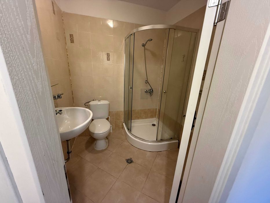 Дава се под наем Тристаен апартамент в София, Хиподрума - 110 кв.м за 800 € - Снимка #13