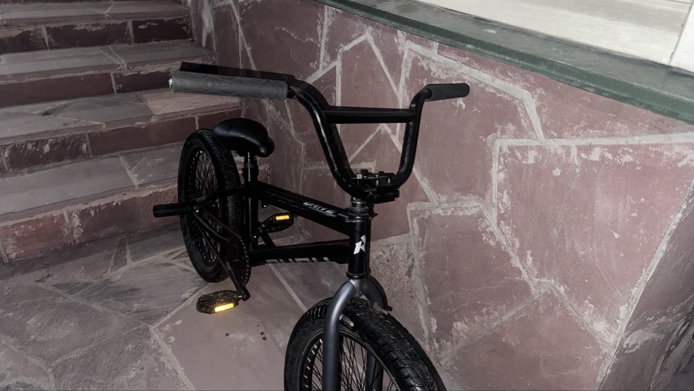 Продам бмх Rush Hour Drive 20" BMX